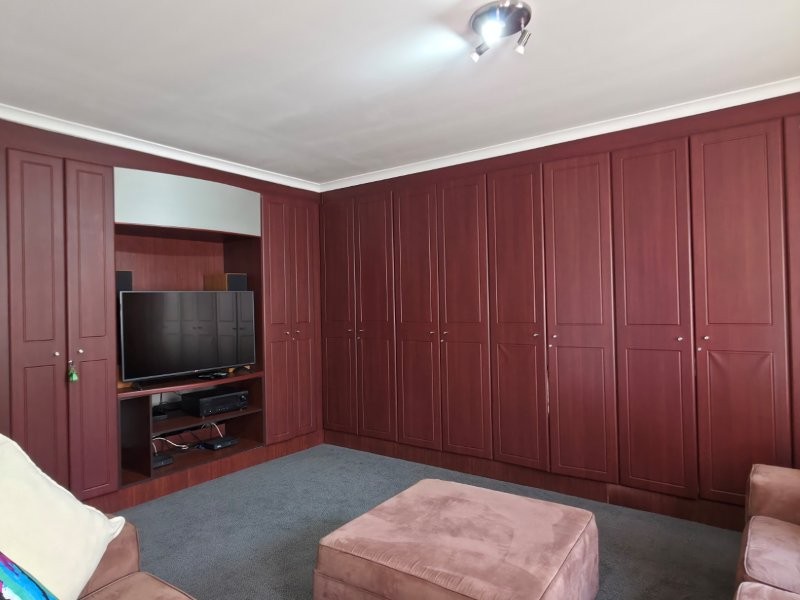 5 Bedroom Property for Sale in Jeffreys Bay Central Eastern Cape